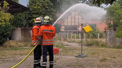 Doppelsieg der Feuerwehr Küsten beim offenen Pokalwettkampf 