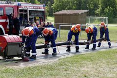 Feuerwehrnachwuchs zeigt ganzes Können 